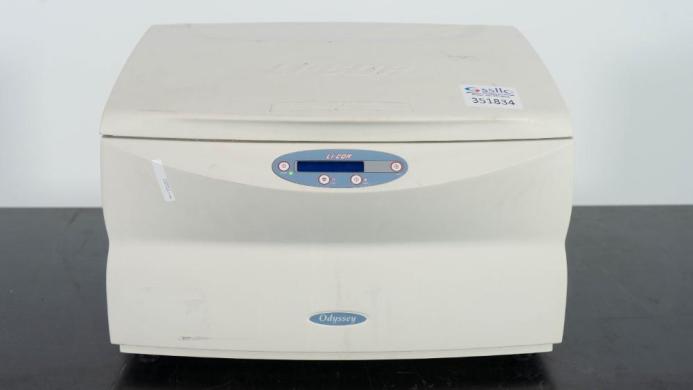 Li-Cor Odyssey Imaging System for Near-Infrared Molecular Imaging-cover