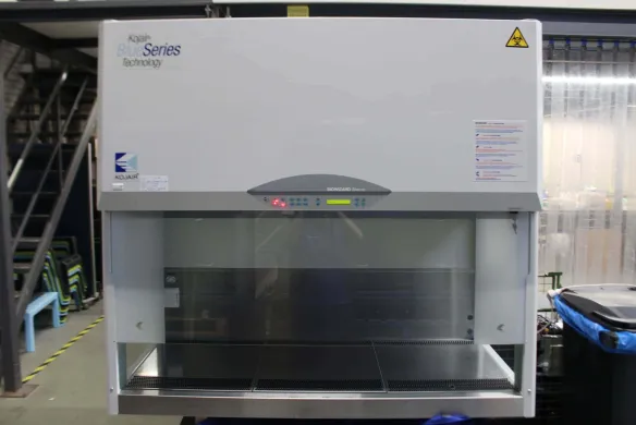 Kojair BioWizard Silver SL-170 Biological Safety Cabinet