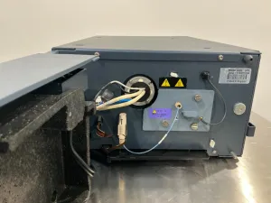 Waters Acquity PDA Detector for High-Performance Liquid Chromatography (HPLC), 3 of 4