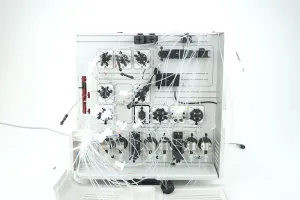 Cytiva ÄKTA avant 25 Preparative Protein Purification Chromatography System with Software, 5 of 10