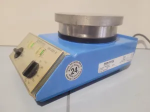 Bioblock Scientific AM 3001 K Magnetic Stirrer with Heating, 2 of 4