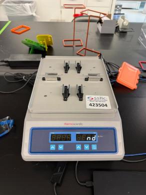 Thermo Scientific Digital Microplate Shaker Model 88882005 with Digital Control Panel-cover