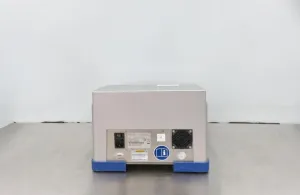 Qiagen TissueLyser II High-Throughput Bead Mill Homogenizer for Biological Samples, 6 of 15