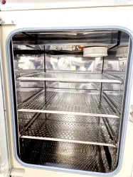 Thermo Fisher Scientific Forma 3131 CO2 Water Jacketed Incubator, 14 of 19