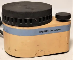 Thermolyne MaxiMix I 16700 Vortex Mixer, 2 of 12