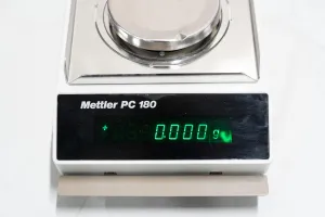Mettler PC180 Analytical Balance with 200g Capacity and 1mg Readability, 3 of 4