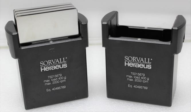 Sorvall 75015679 TaqMan Array Buckets with 2x Card Holders for Thermo Legend RT+ Centrifuges-cover