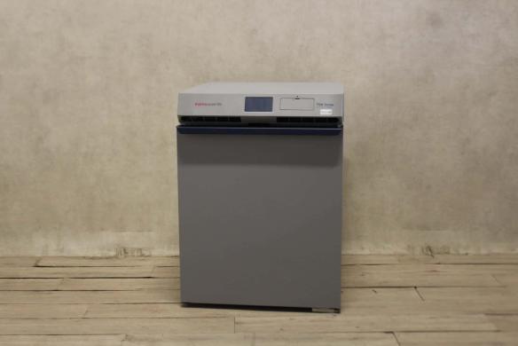Thermo Scientific TSX505SA Laboratory Refrigerator with Precise Temperature Control-cover
