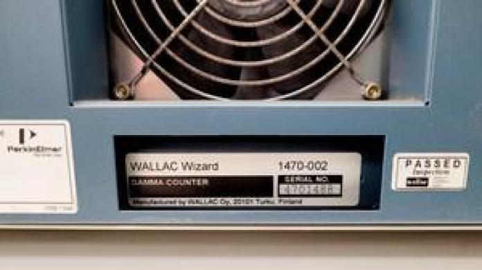 Perkin Elmer Wizard Detector Wallac Wizard 1470-002 Gamma Counter Laboratory-cover