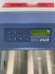 ESCO Labculture 4' Class II Biosafety Cabinet for Sterile Cell Culture and Containment, 3 of 4