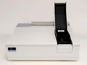 Perkin Elmer Lambda 35 UV/Vis Spectrophotometer for Quantitative Absorption Analysis, 16 of 17