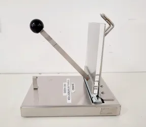 Delcon Manual Plasma Press Laboratory Equipment, 4 of 10
