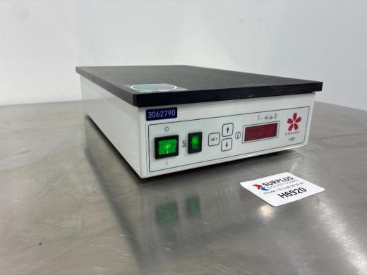 Sakura 1452 Precision Laboratory Hot Plate with Digital Temperature Control-cover