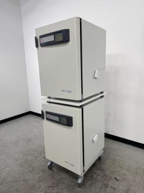 Thermo Scientific Heracell Vios 160i Doublestack Double-Chamber CO2 Incubator for Cell Culture-cover