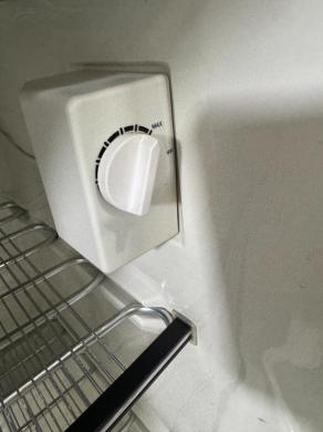 VWR Undercounter Laboratory Refrigerator Model U2005GA14-cover