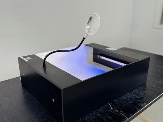 Manual Vial Inspection Booth for Visual Quality Control in Pharmaceutical and Biotech Labs-cover