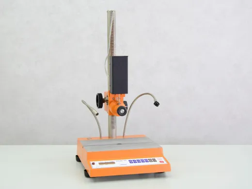 Petrotest PNR 10 Penetrometer for Viscosity and Deformability Analysis
