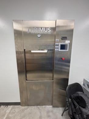 PRIMUS PSS10-B-SSDD Steam Sterilizer with Touchscreen Control and Stainless Steel Chamber-cover