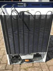 Dometic MR 100 E Laboratory Refrigerator with Freezer Compartment, 5 of 6