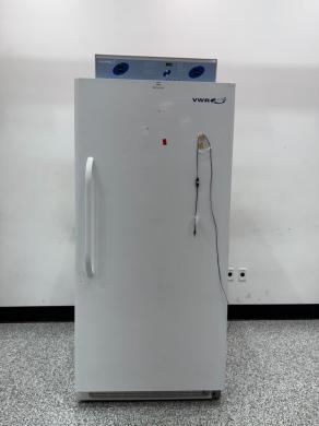 Thermo Fisher Scientific VWR BOD Incubator Model 3733A with Digital Temperature Control-cover