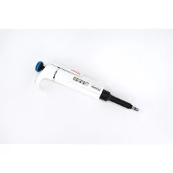 Thermo Fisher Scientific F1-ClipTip Single-Channel Pipette 100-1000 µL, 3 of 3