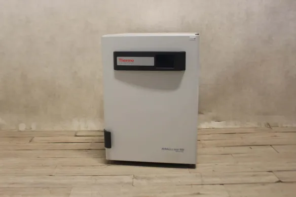 Thermo Scientific Heracell VIOS 160i CO2 Incubator with Precise Temperature and Humidity Control