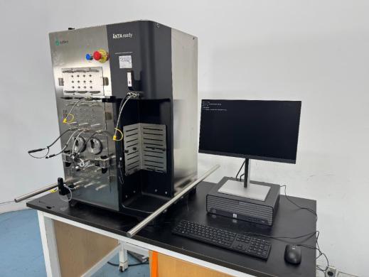 Cytiva ÄKTA ready 450 High-Performance Liquid Chromatography System for Protein Purification-cover
