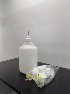 Nalgene 10L Carboy With Lids-cover