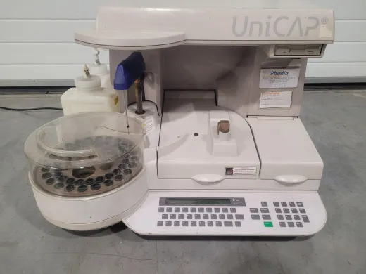 Pharmacia Diagnostics UNICAP 100 V1 Laboratory Analyzer for Parts