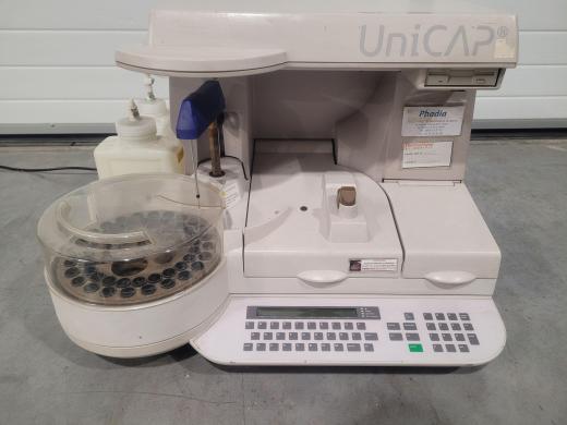 PHARMACIA DIAGNISTICS AB UNICAP100 V1 laboratory analyzer for parts-cover