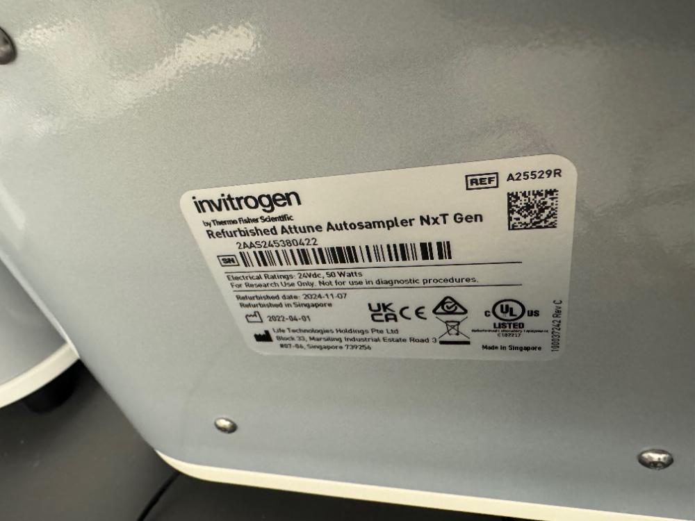 Invitrogen Attune NxT Autosampler A25529R for Flow Cytometry Automation
