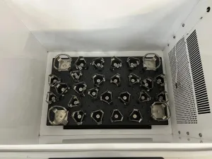 New Brunswick Excella E25 Incubating Shaker with precise temperature and speed control, 6 of 11