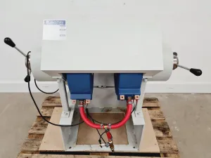 Lake Shore Cryotronics EM7-HV Magnet with Control Unit, 3 of 17