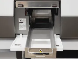 Roche Cobas e 411 Automated Immunoassay Analyzer with Disk System and Stand, 14 of 56