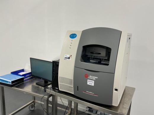 Beckman Coulter PA 800 Plus Capillary Electrophoresis Pharmaceutical Analysis System-cover