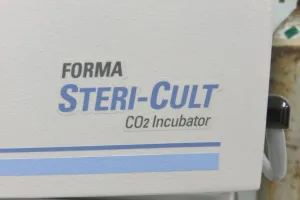 Thermo Scientific Steri-Cult CO₂ Humidity-Controlled Cell Culture Incubator Model 3307 / 3310, 16 of 24