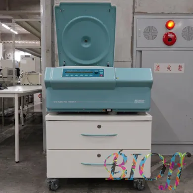 Hettich ROTANTA 460R Refrigerated Benchtop Centrifuge for Blood Packs