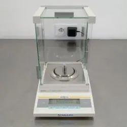 Sartorius BP 110 S Analytical Balance with 110 g Capacity and 0.1 mg Resolution, 2 of 7