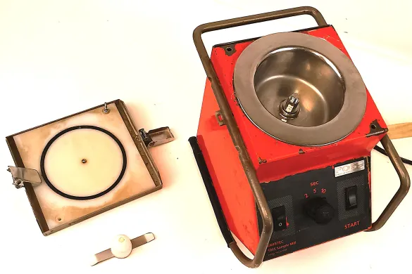 Foss Tecator Knifetec 1095 Sample Mill with Autotransformer