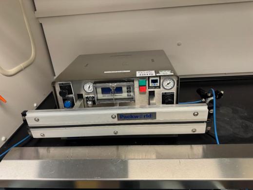 Packworld Impulse Sealer Model A21-4931 with Pneumatic Controls-cover