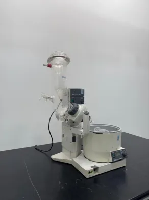 Buchi Rotavapor R-200 Rotary Evaporator for Laboratory Solvent Evaporation