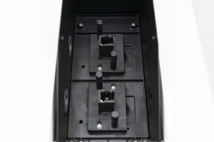 PerkinElmer Lambda 25 UV-Vis Spectrophotometer, 4 of 4