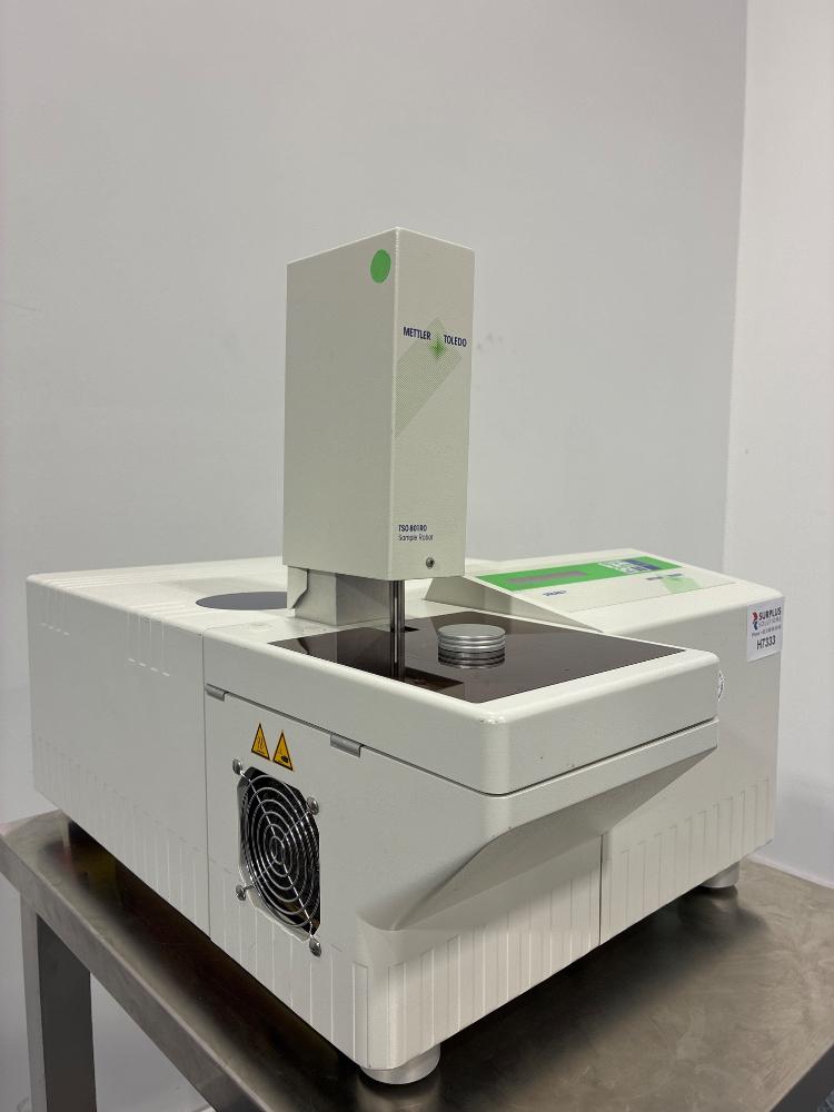 Mettler Toledo DSC 821 Differential Scanning Calorimeter with TSO 801RO Automated Sample Robot