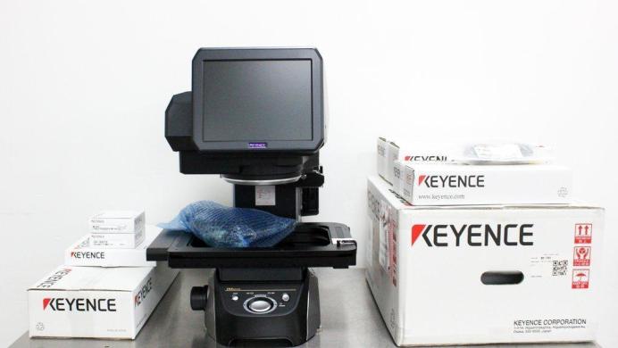 Keyence IM-7030T High-Precision Image Dimension Measuring System with Telecentric Lens Technology-cover