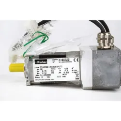Parker SMH42600 Brushless Motor 200V, 3 of 5