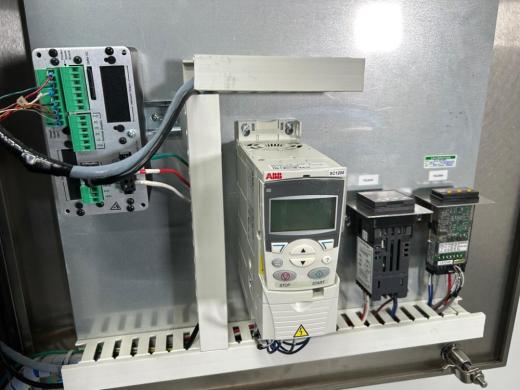 Freund-Vector LDCS Lab Development Coating System for Laboratory-Scale Process Evaluation-cover