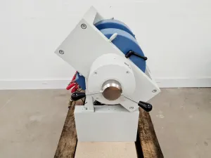 LakeShore Cryotronics EM7-HV Magnet with Control Unit, 5 of 16