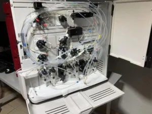 ÄKTA avant 150 Preparative Liquid Chromatography System for Protein Purification, 2 of 2