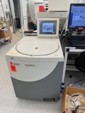 Beckman Coulter Avanti JXN-26 Refrigerated Benchtop Centrifuge with Touchscreen Control-cover