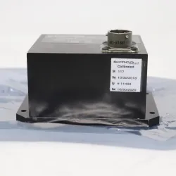 Columbia Research Force Balance Triaxial Accelerometer SA-302BHC, 2 of 7